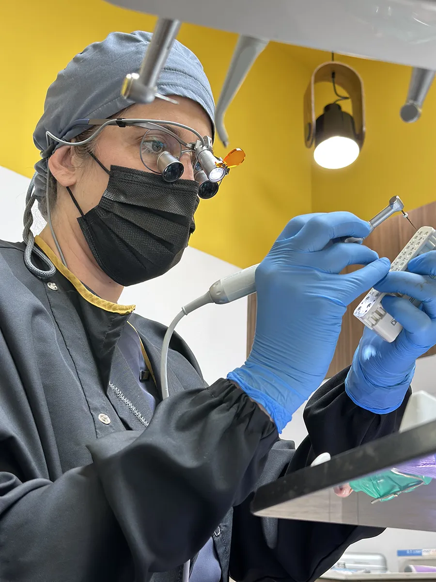 Endodoncia en Jerez de la Frontera, Zenit Odontólogos Dentista Elena Mellado